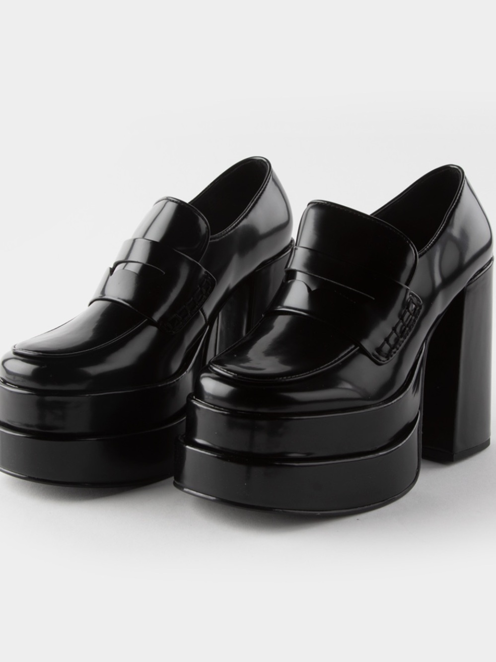 Steve Madden Catelyn Platform Loafer Chunky Block Heels Y2K Black Patent